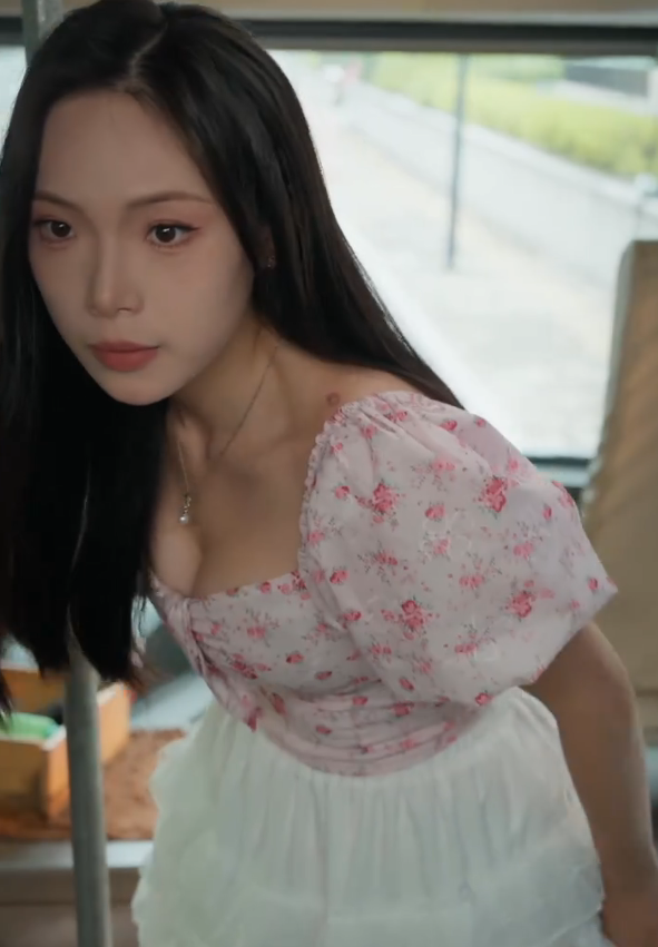 图片[2]-潮锁&旧人不相见&职场的诱惑&回乡艳情&回家的诱惑&遗失的旧相册-深夜剧场