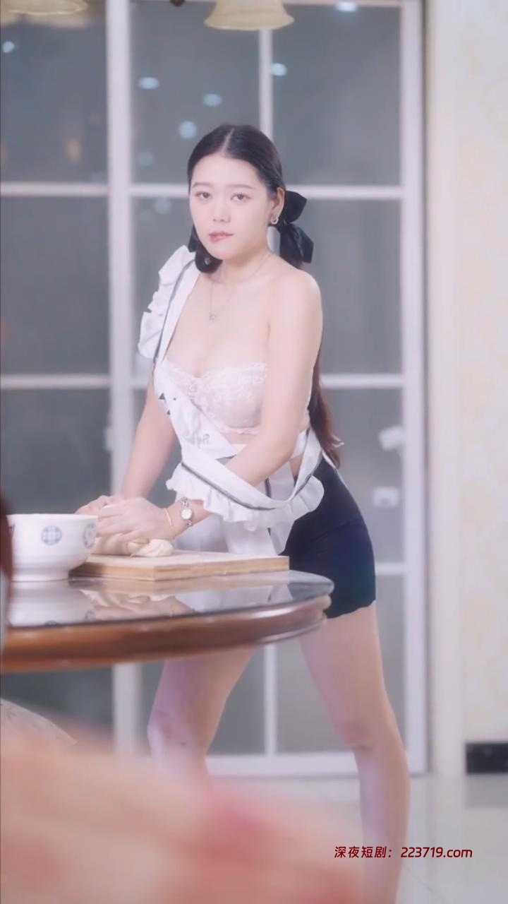 少女怀春&侄女的心事&少女的怦然心动（全集）-深夜剧场