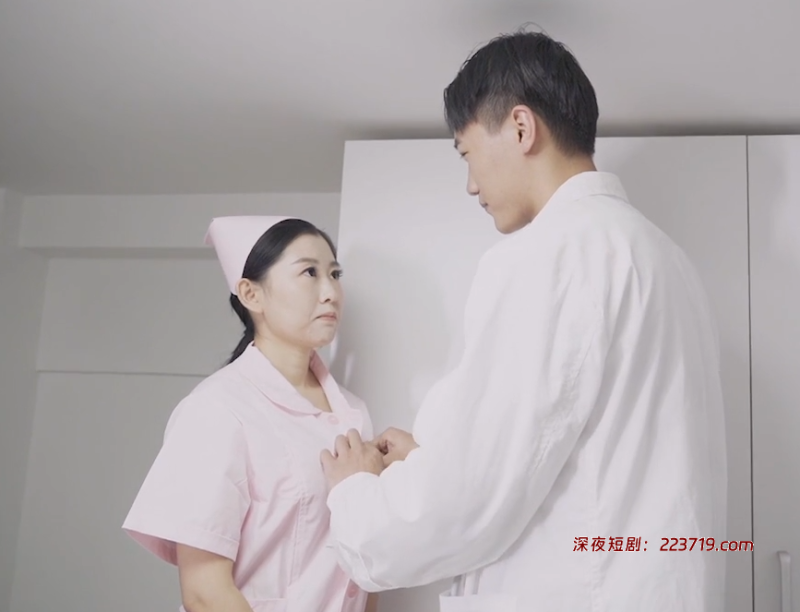 小护士的秘密挑战（大尺度）-深夜剧场