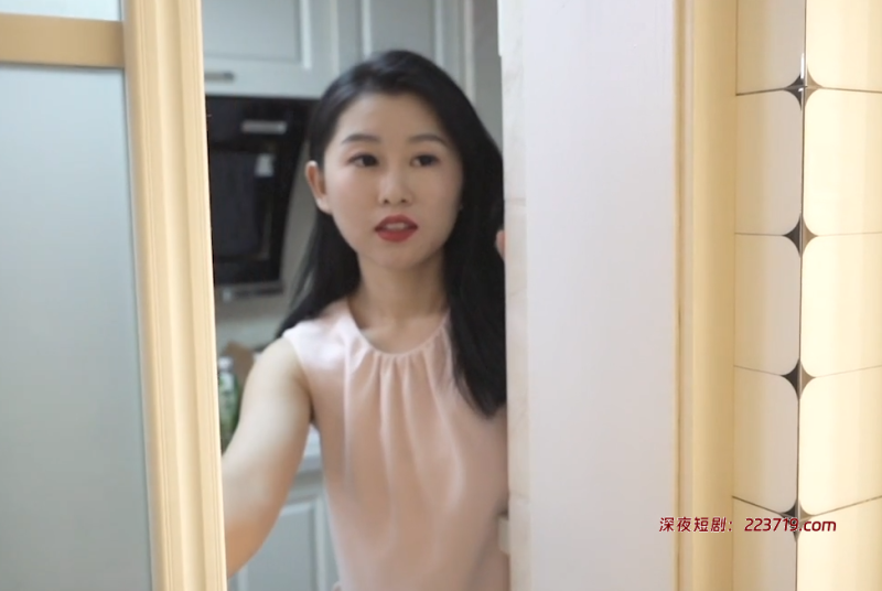 色诱外卖小哥（大尺度）-深夜剧场