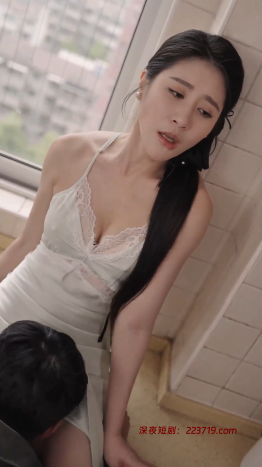 图片[4]-慾望蔓延（欲望蔓延&Spreading Desire）&隔壁家暴残夫有俩桃（30集）擦边短剧于宙童-深夜剧场